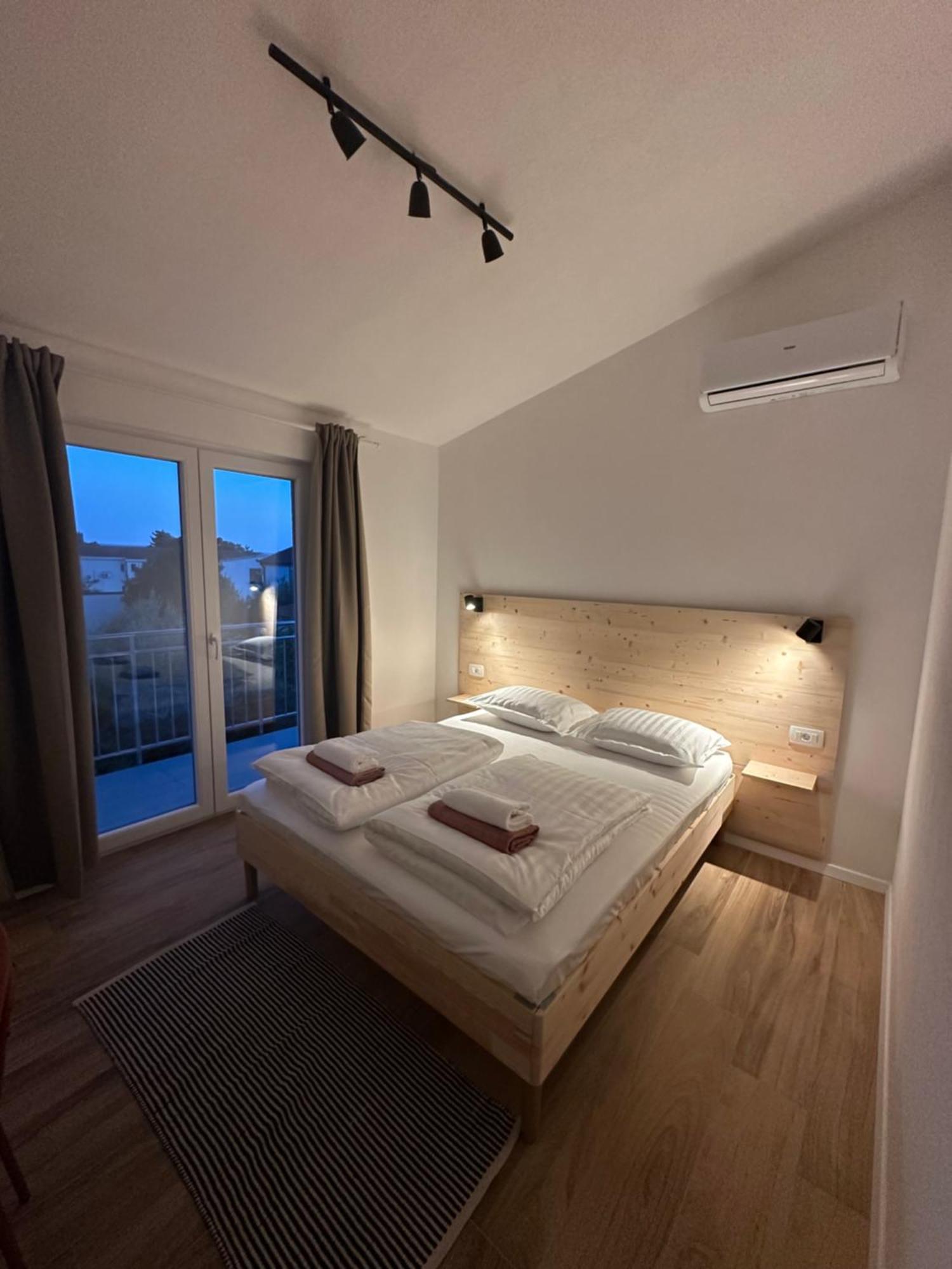 Apartamento Climber Starigrad Paklenica Exterior foto